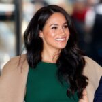 Pse Meghan Markle vesh gjithmonë veshje të gjata?