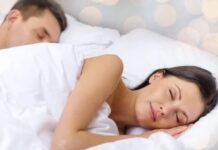 Ëndërroni gjëra të bukura! Përse është më mirë të flini në krahun e majtë?